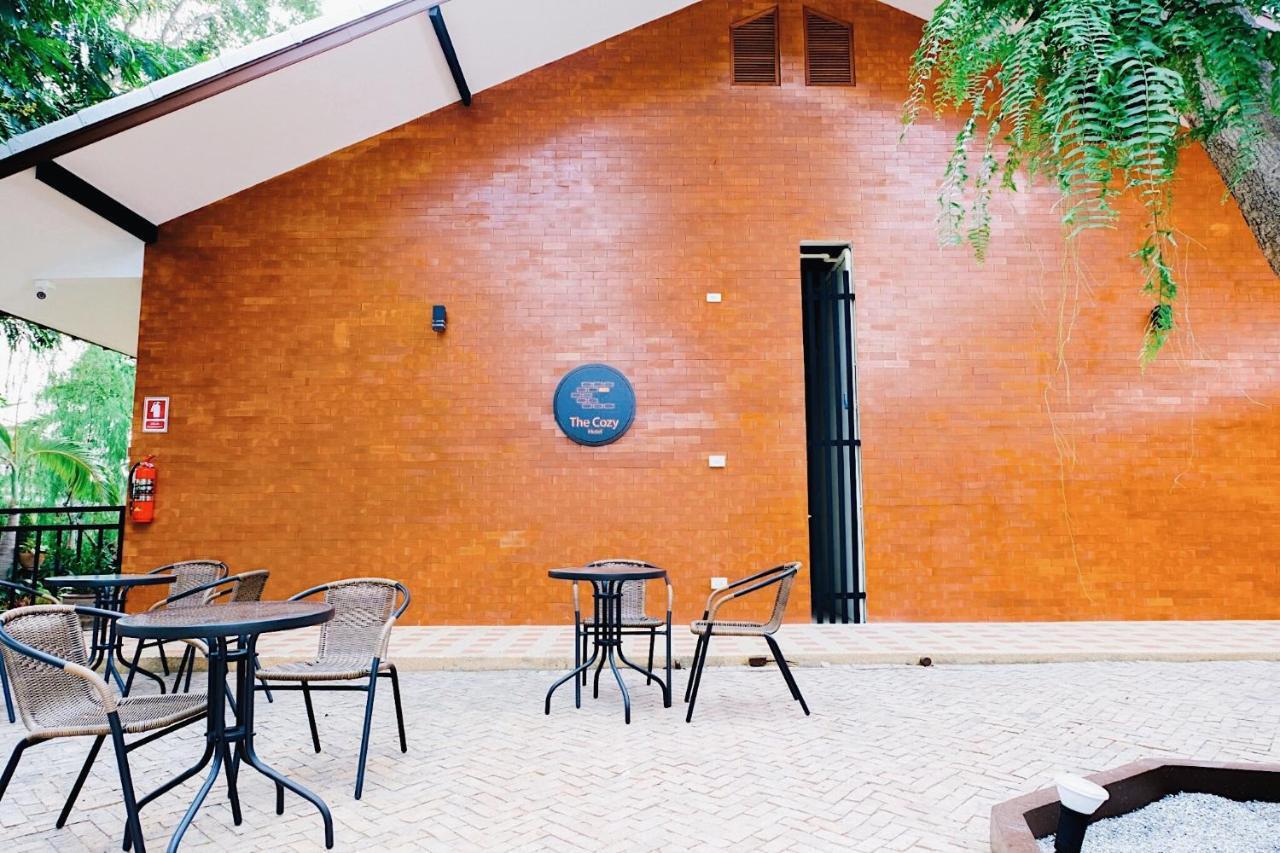 The Cozy Hotel Phetchaburi Dış mekan fotoğraf